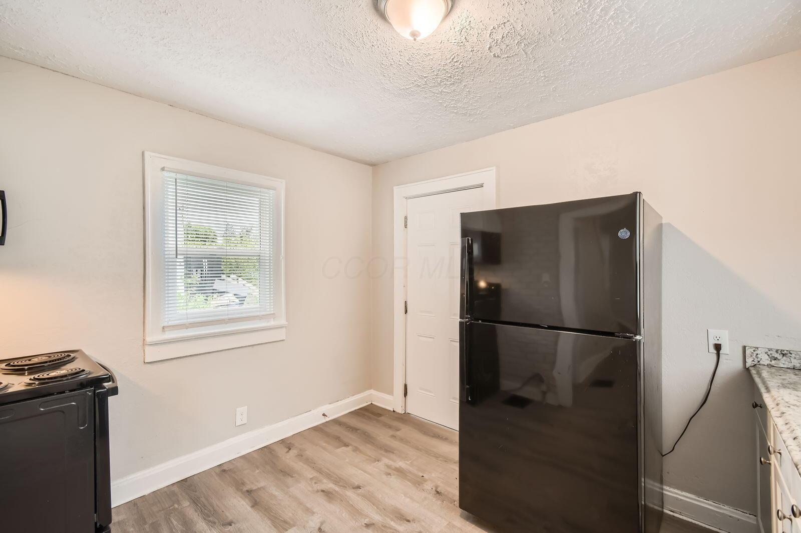 729 S Wayne Avenue, Columbus, Ohio image 4