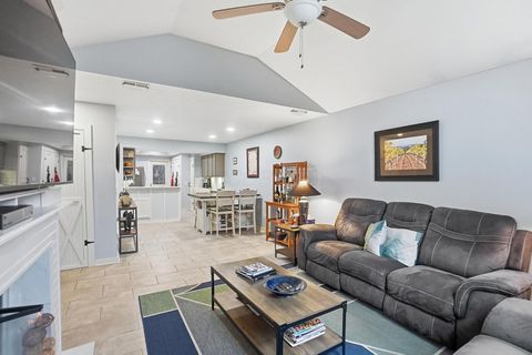 Tiny photo for 5766 Willow Lake Drive, Grove City, OH 43123 (MLS # 225045125)