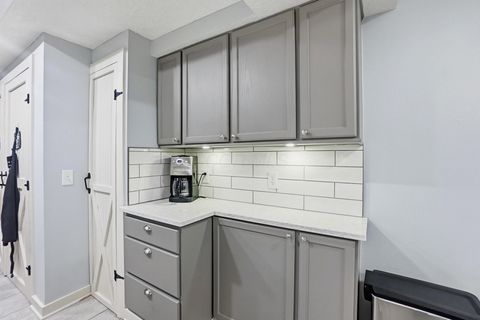 Tiny photo for 5766 Willow Lake Drive, Grove City, OH 43123 (MLS # 225045125)