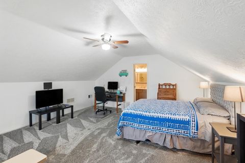 Tiny photo for 5766 Willow Lake Drive, Grove City, OH 43123 (MLS # 225045125)