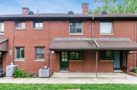 Tiny photo for 712 Overbrook Drive 1C #1C, Columbus, OH 43214 (MLS # 226029197)