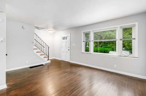 Tiny photo for 712 Overbrook Drive 1C #1C, Columbus, OH 43214 (MLS # 226029197)