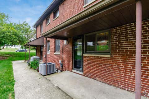 Tiny photo for 712 Overbrook Drive 1C #1C, Columbus, OH 43214 (MLS # 226029197)