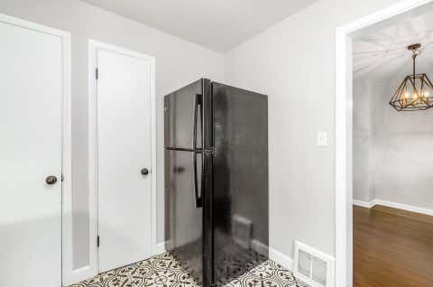 Tiny photo for 712 Overbrook Drive 1C #1C, Columbus, OH 43214 (MLS # 226029197)