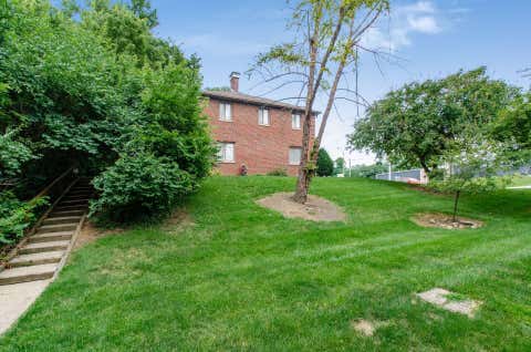 Tiny photo for 712 Overbrook Drive 1C #1C, Columbus, OH 43214 (MLS # 226029197)