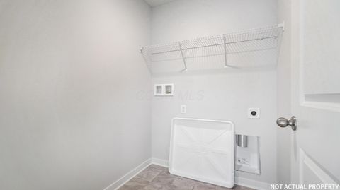 Tiny photo for 145 Brookside Drive, Jeffersonville, OH 43128 (MLS # 226003121)