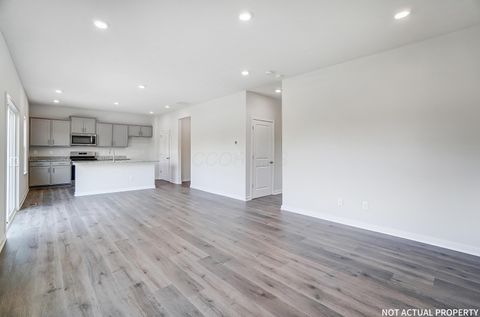 Tiny photo for 145 Brookside Drive, Jeffersonville, OH 43128 (MLS # 226003121)