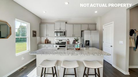 Tiny photo for 145 Brookside Drive, Jeffersonville, OH 43128 (MLS # 226003121)