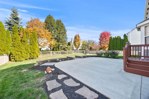 Photo of 5346 Beringer Drive, Hilliard, OH 43026 (MLS # 225041461) Photo of 5346 Beringer Drive, Hilliard, OH 43026 (MLS # 225041461)