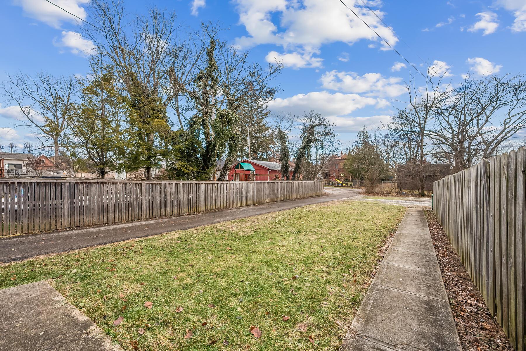 174 N Washington Street, Delaware, Ohio image 46