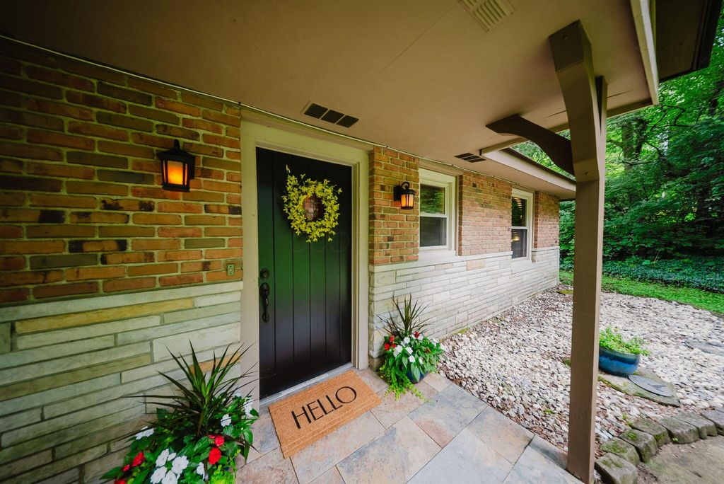 Photo of 8015 Riverside Drive, Dublin, OH 43016 (MLS # 226023123)