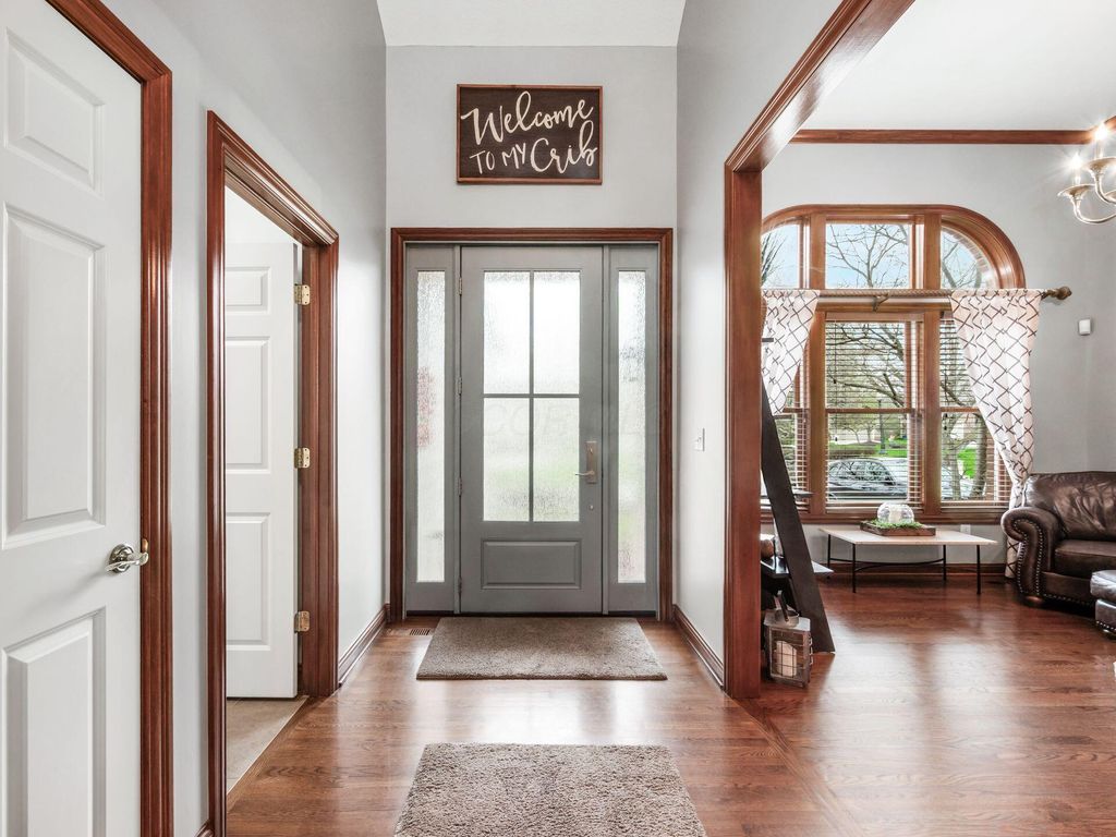 Photo of 9064 Moors Place N, Dublin, OH 43017 (MLS # 226010799)