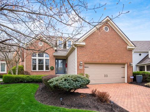 Photo of 9064 Moors Place N, Dublin, OH 43017 (MLS # 226010799)