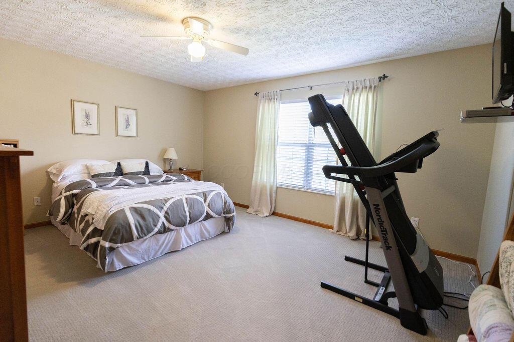 2953 Bohlen Drive, Hilliard, Ohio image 16