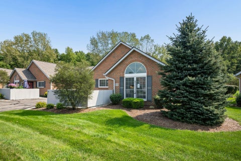 Tiny photo for 5688 Blendon Valley Drive, Columbus, OH 43230 (MLS # 226036260)