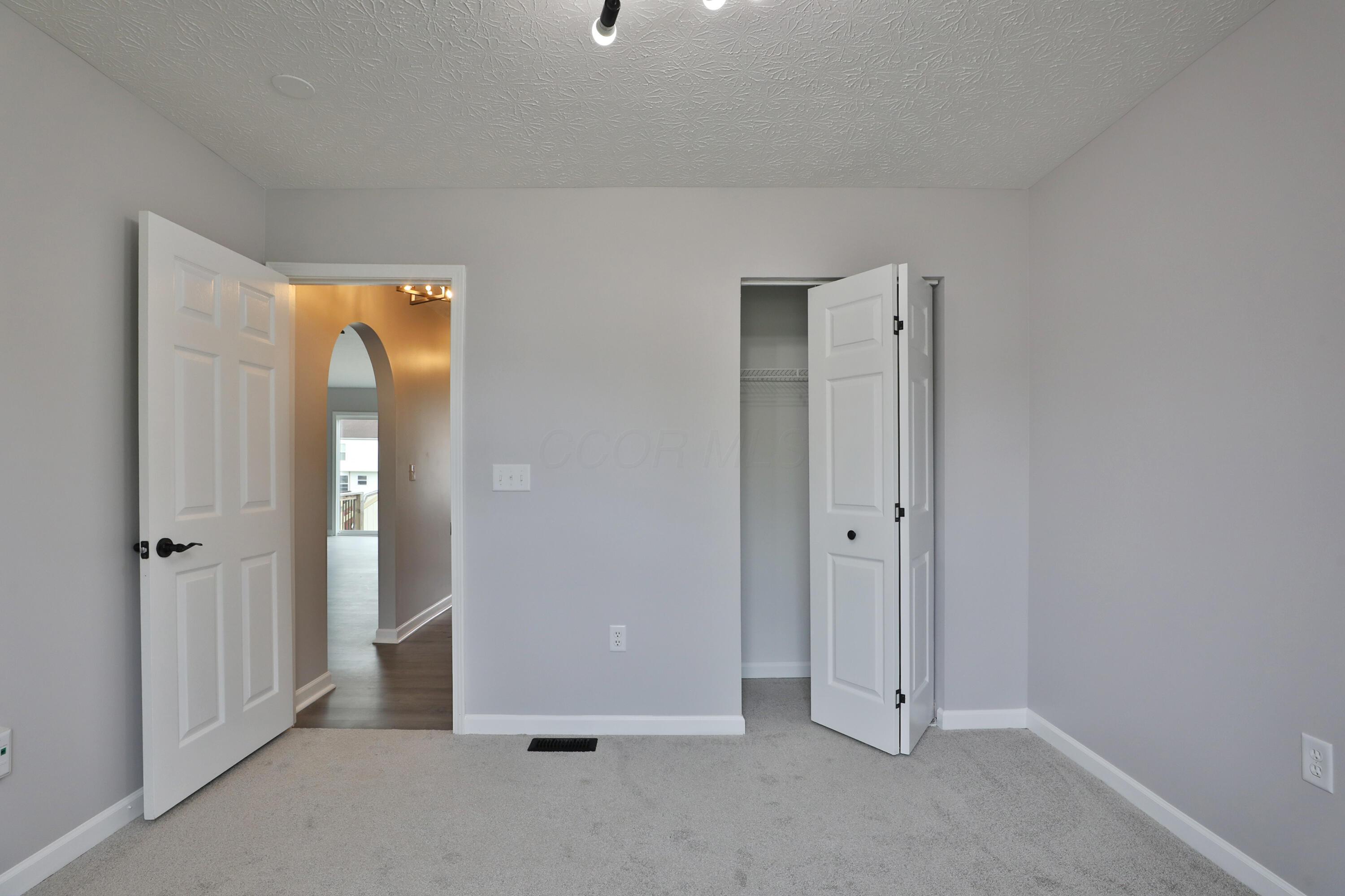 7589 Swindon Street, Blacklick, Ohio image 15