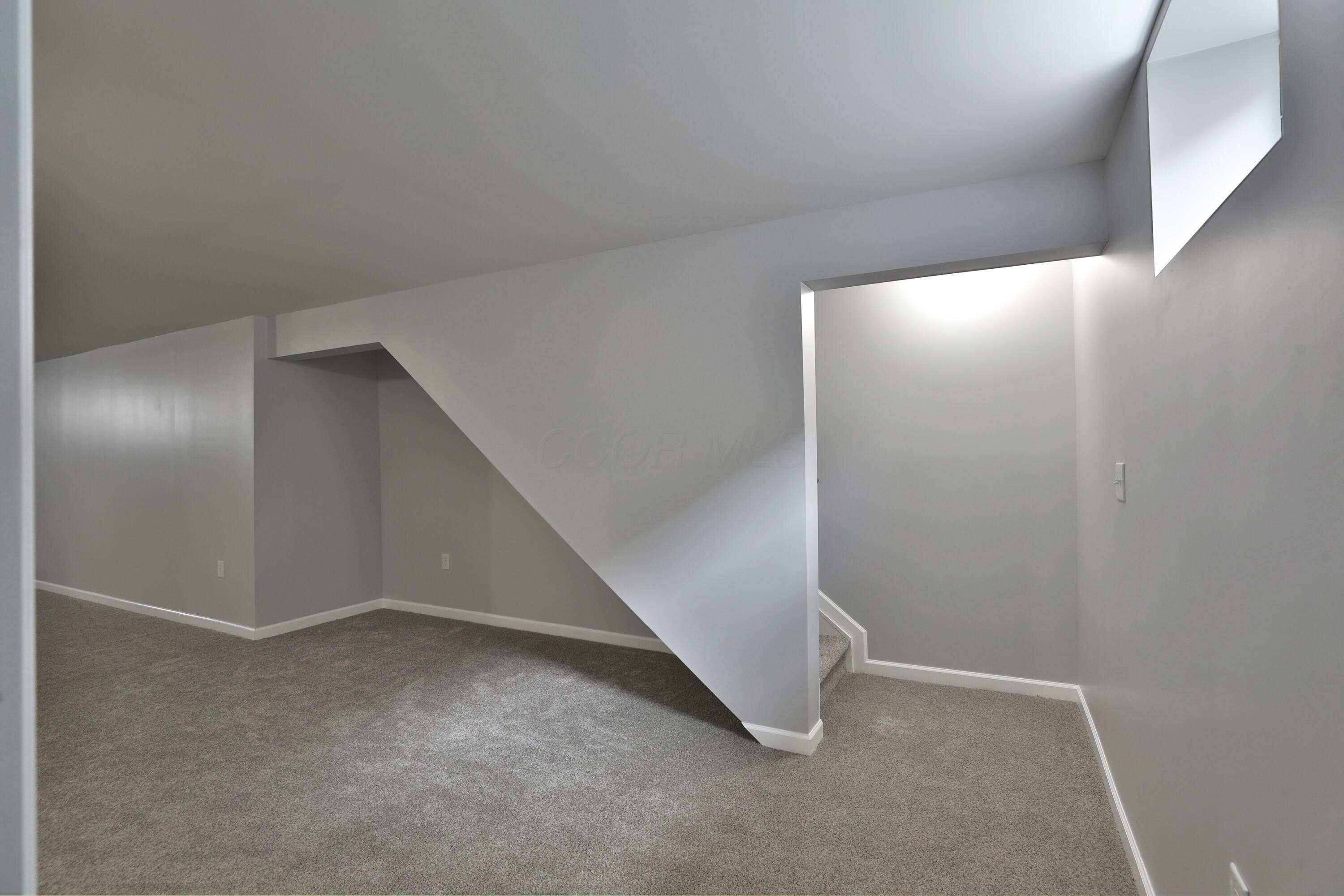 7589 Swindon Street, Blacklick, Ohio image 31