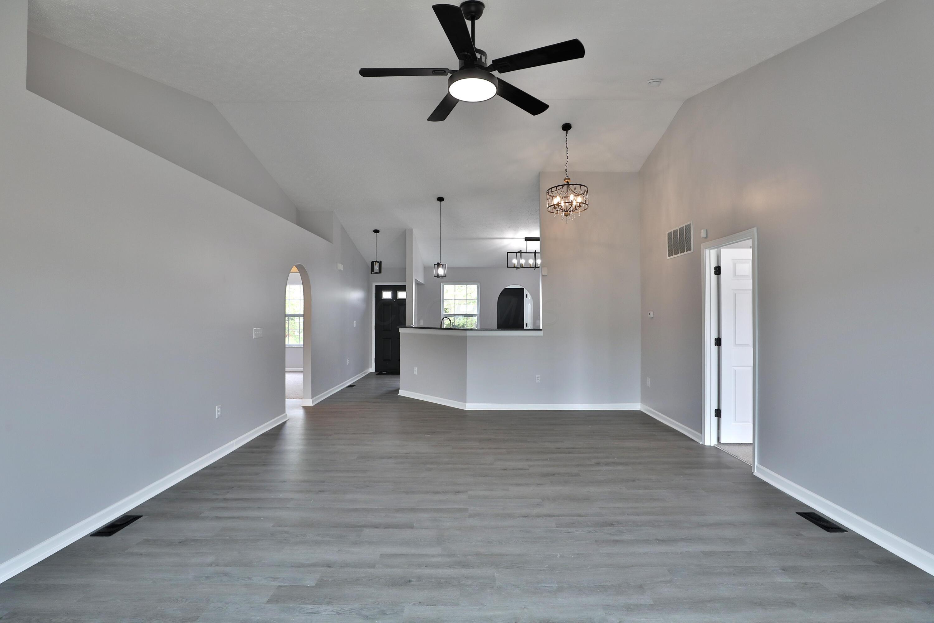 7589 Swindon Street, Blacklick, Ohio image 13