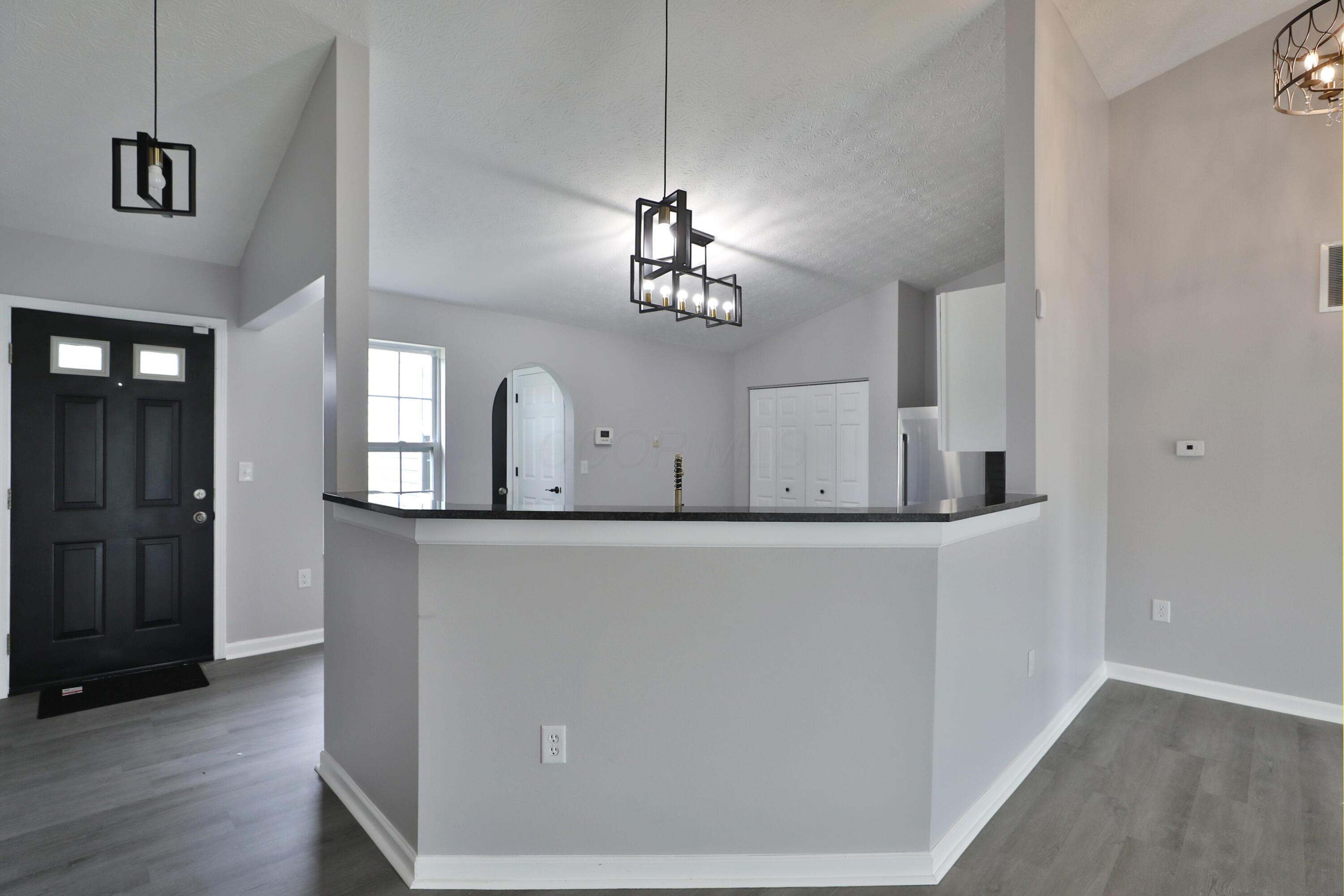 7589 Swindon Street, Blacklick, Ohio image 4