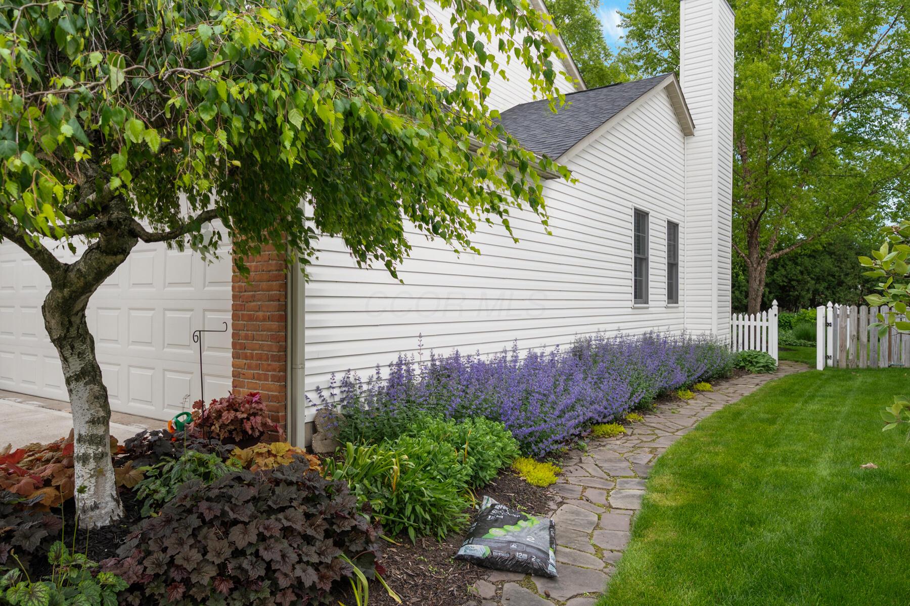 670 Mill Wood Boulevard, Marysville, Ohio image 9