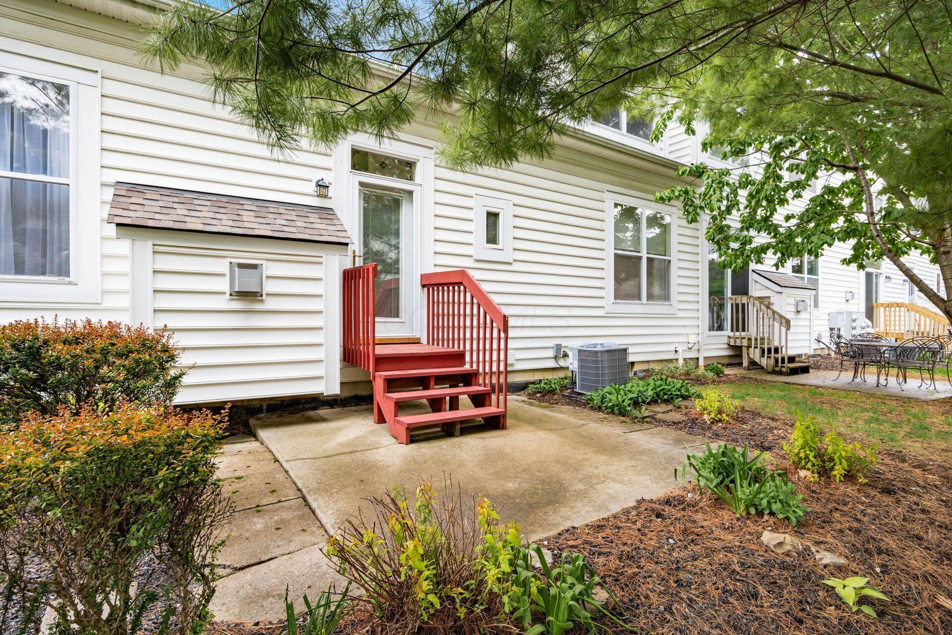 3994 Park Circle, Hilliard, Ohio image 32