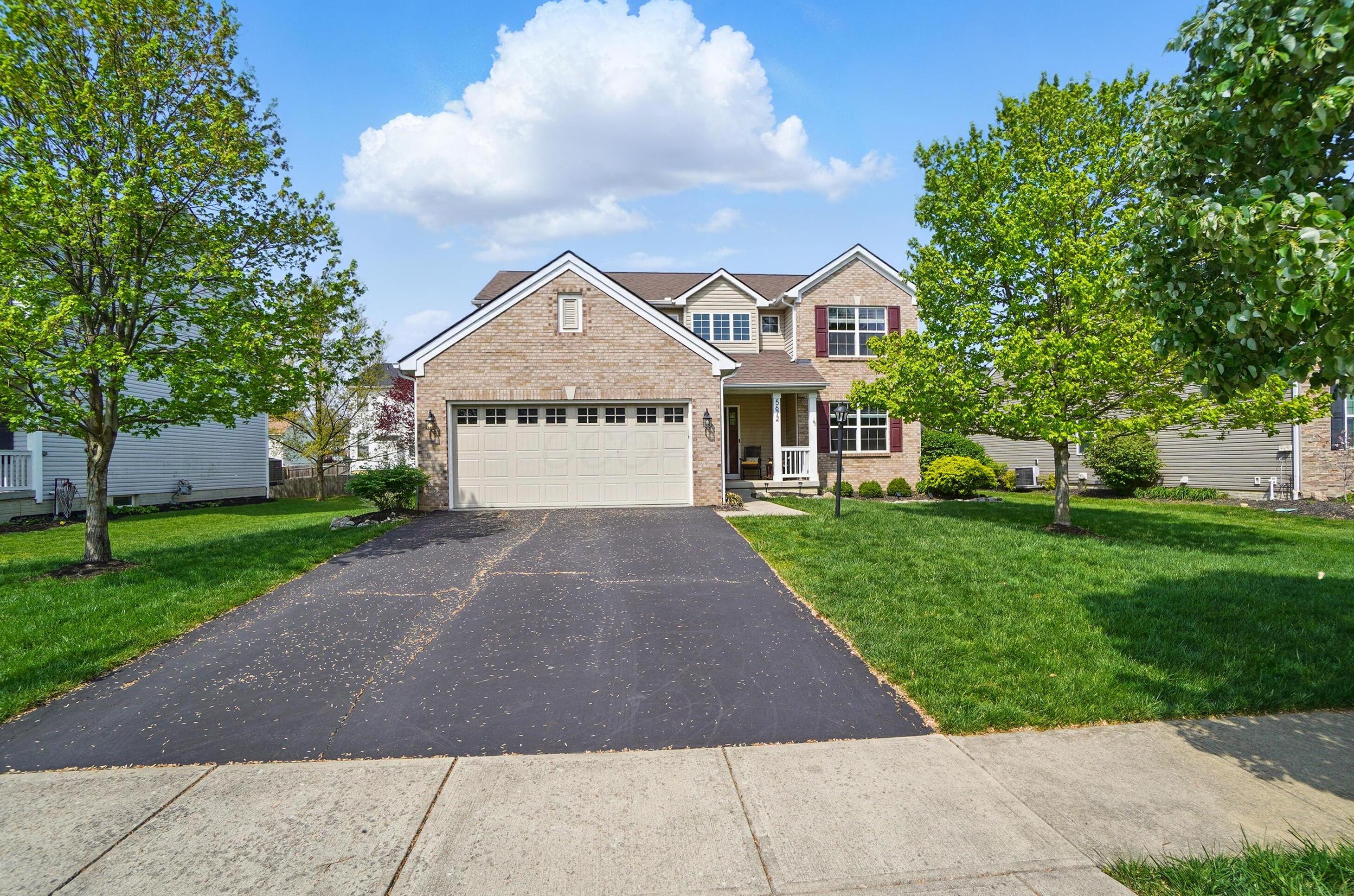5672 Platinum Drive, Grove City, Ohio image 2