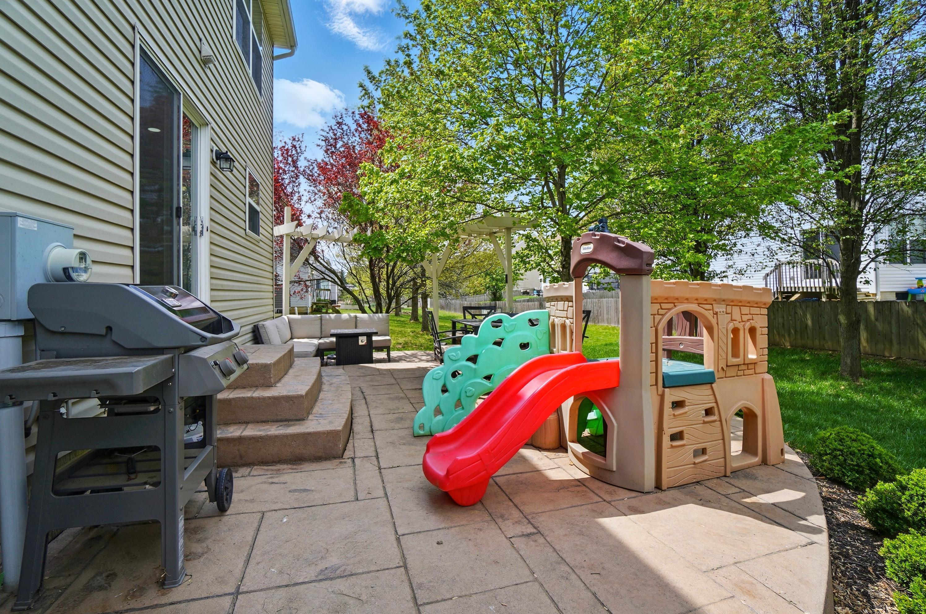 5672 Platinum Drive, Grove City, Ohio image 43