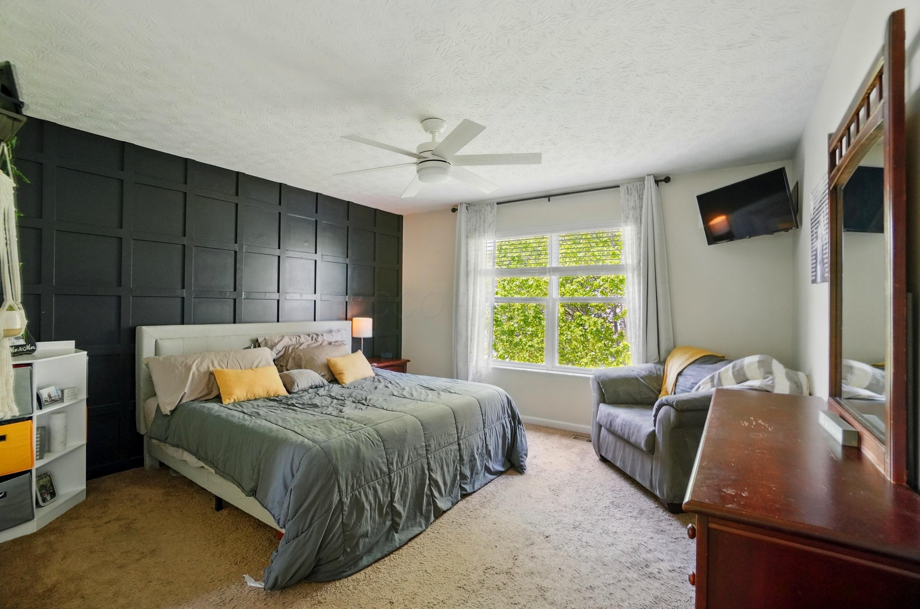 5672 Platinum Drive, Grove City, Ohio image 24