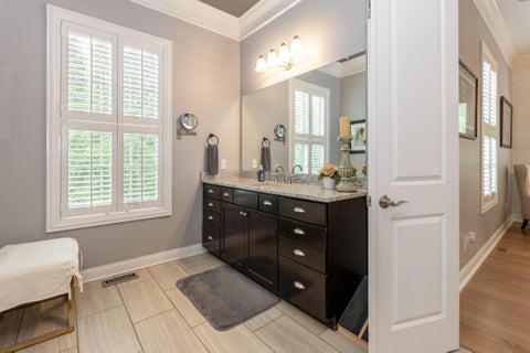Tiny photo for 7930 Cole Park N, New Albany, OH 43054 (MLS # 226022366)