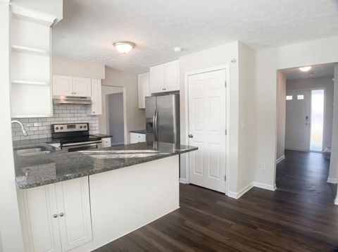 Tiny photo for 6571 Schenk Avenue, Reynoldsburg, OH 43068 (MLS # 226003138)