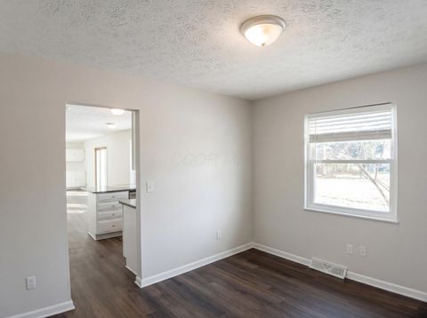 Tiny photo for 6571 Schenk Avenue, Reynoldsburg, OH 43068 (MLS # 226003138)