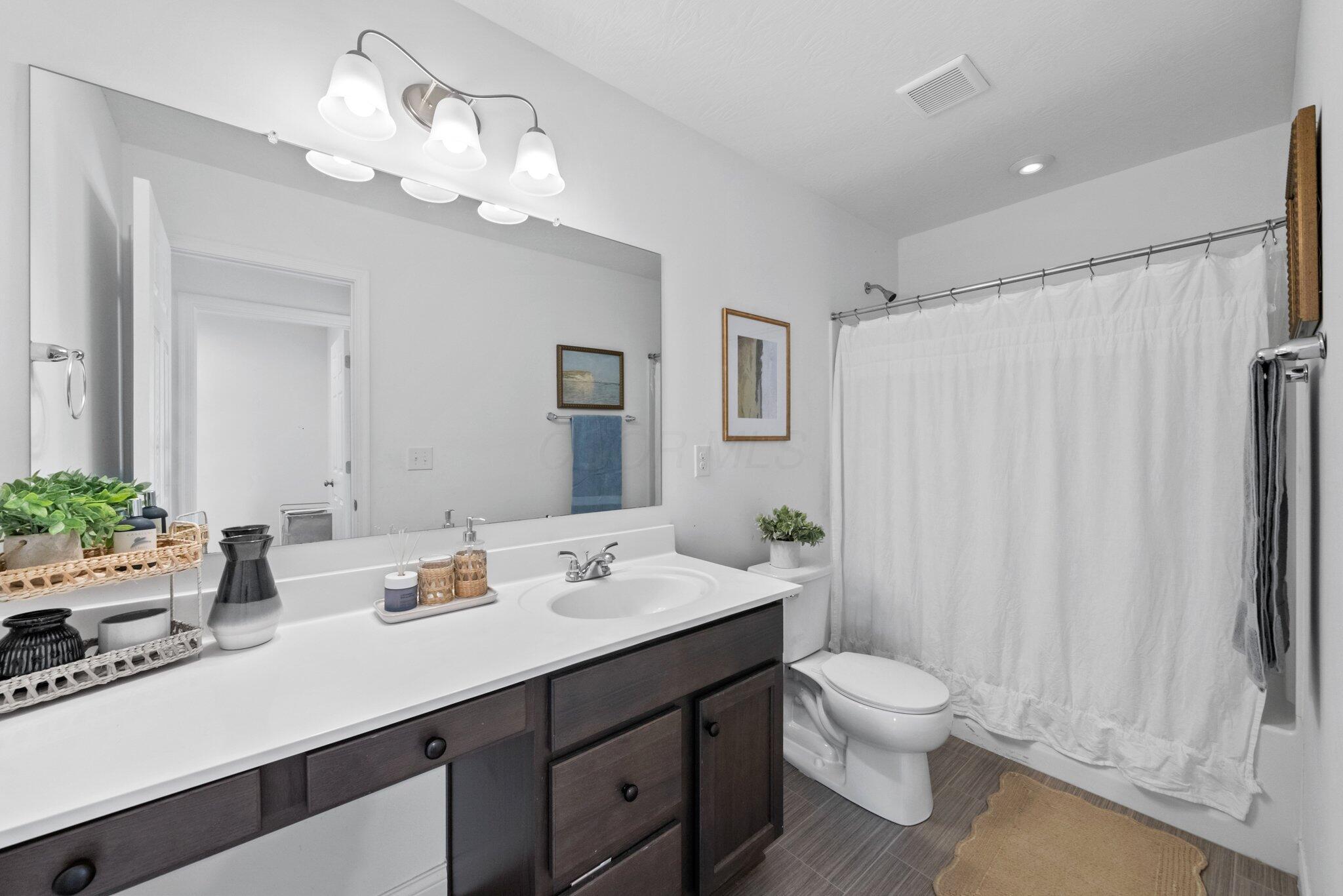 8318 Fig Grove Way, Plain City, Ohio image 35
