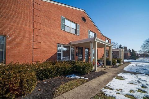 Photo of 1978 Northwest Boulevard 3 #3, Columbus, OH 43212 (MLS # 226005115)