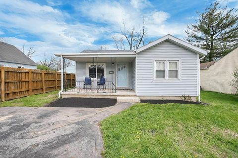 Photo of 1728 Laurel Avenue, Columbus, OH 43223 (MLS # 226010991)