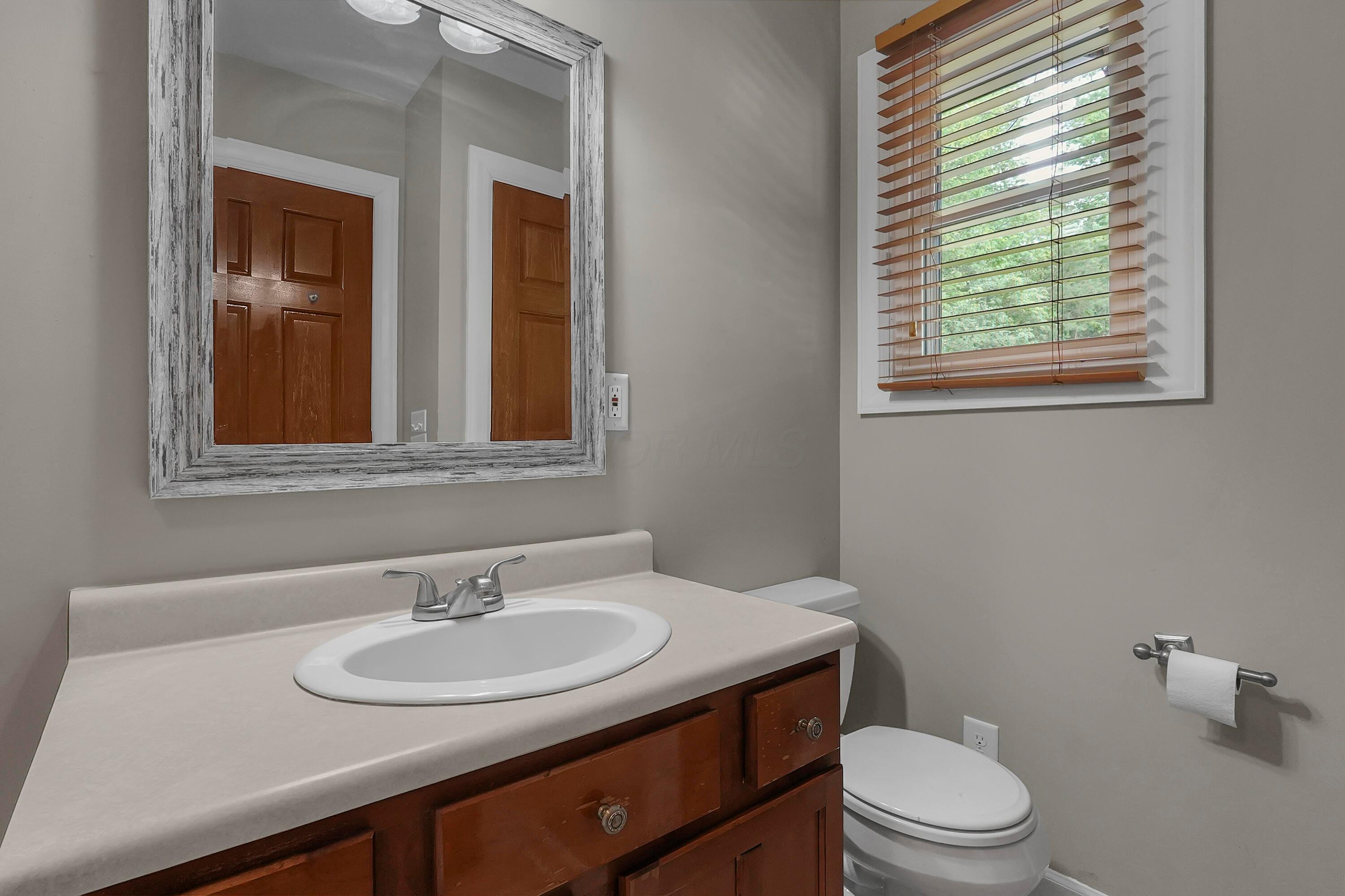 6334 Hansley Road, Sugar Grove, Ohio image 24