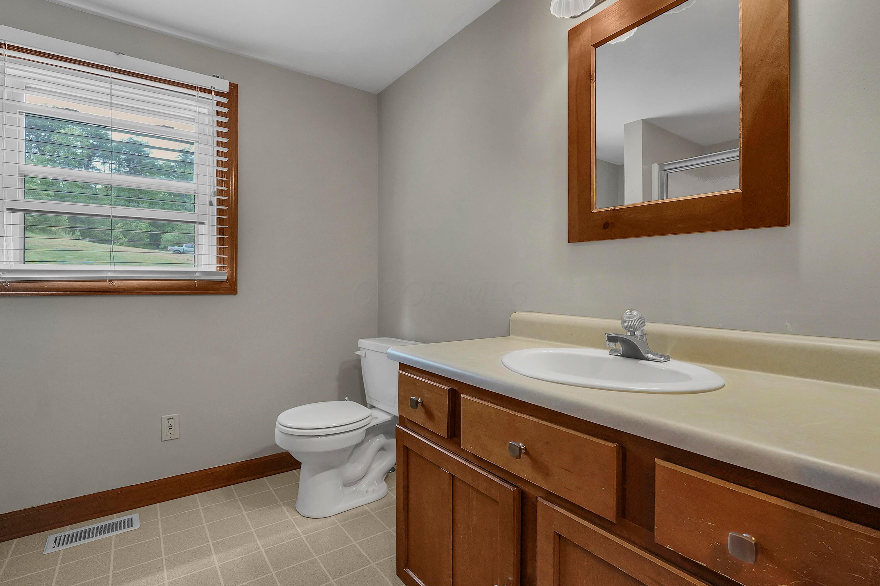 6334 Hansley Road, Sugar Grove, Ohio image 26