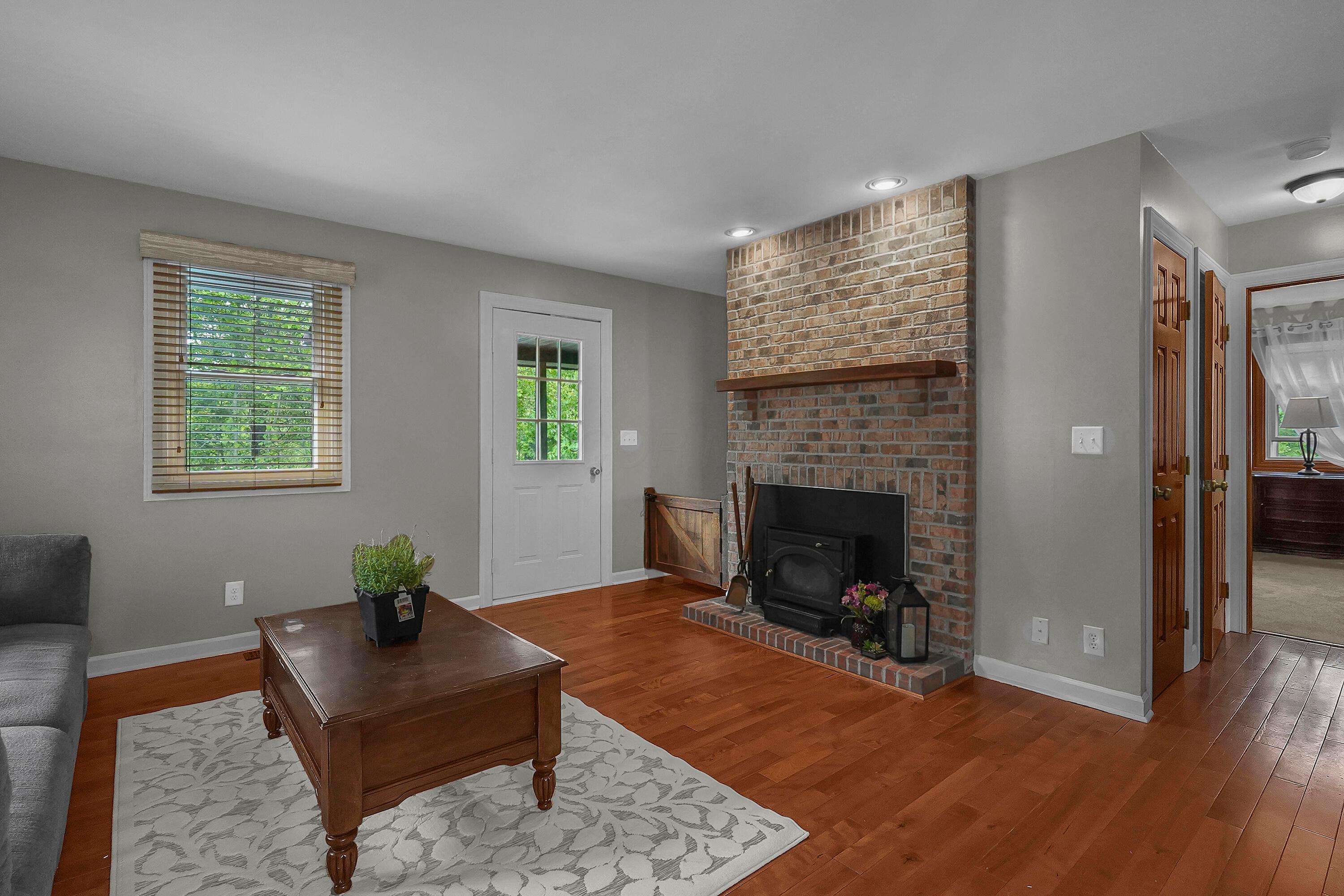 6334 Hansley Road, Sugar Grove, Ohio image 12