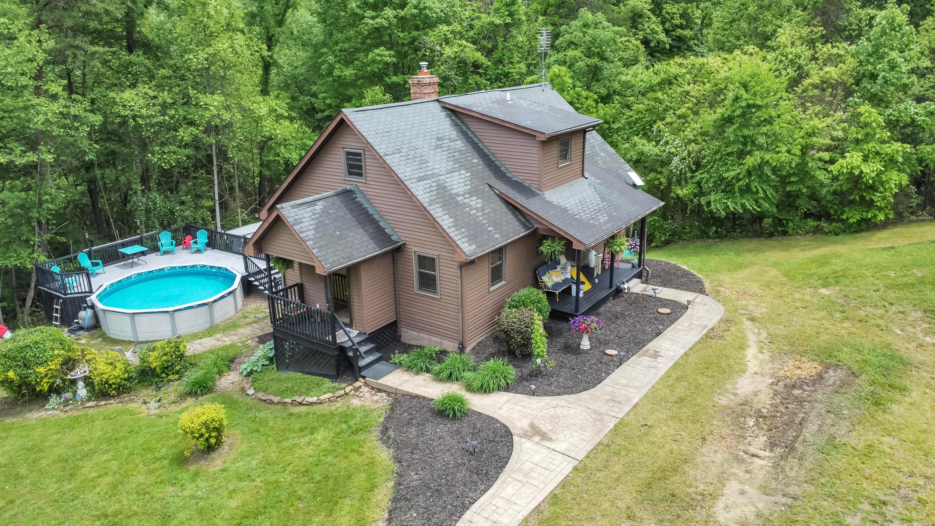 6334 Hansley Road, Sugar Grove, Ohio image 4