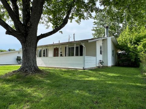 Tiny photo for 7446 Saratoga Avenue, Reynoldsburg, OH 43068 (MLS # 226018092)