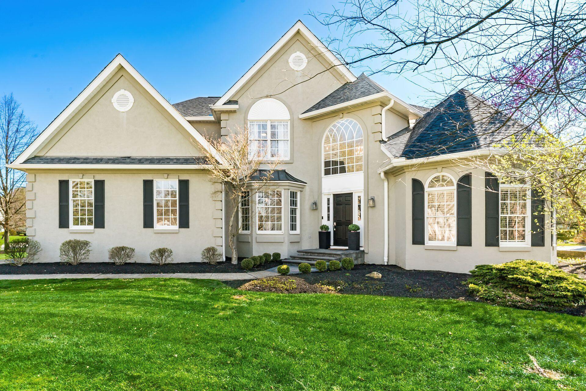 6337 Waterwood Drive, Westerville, Ohio image 5