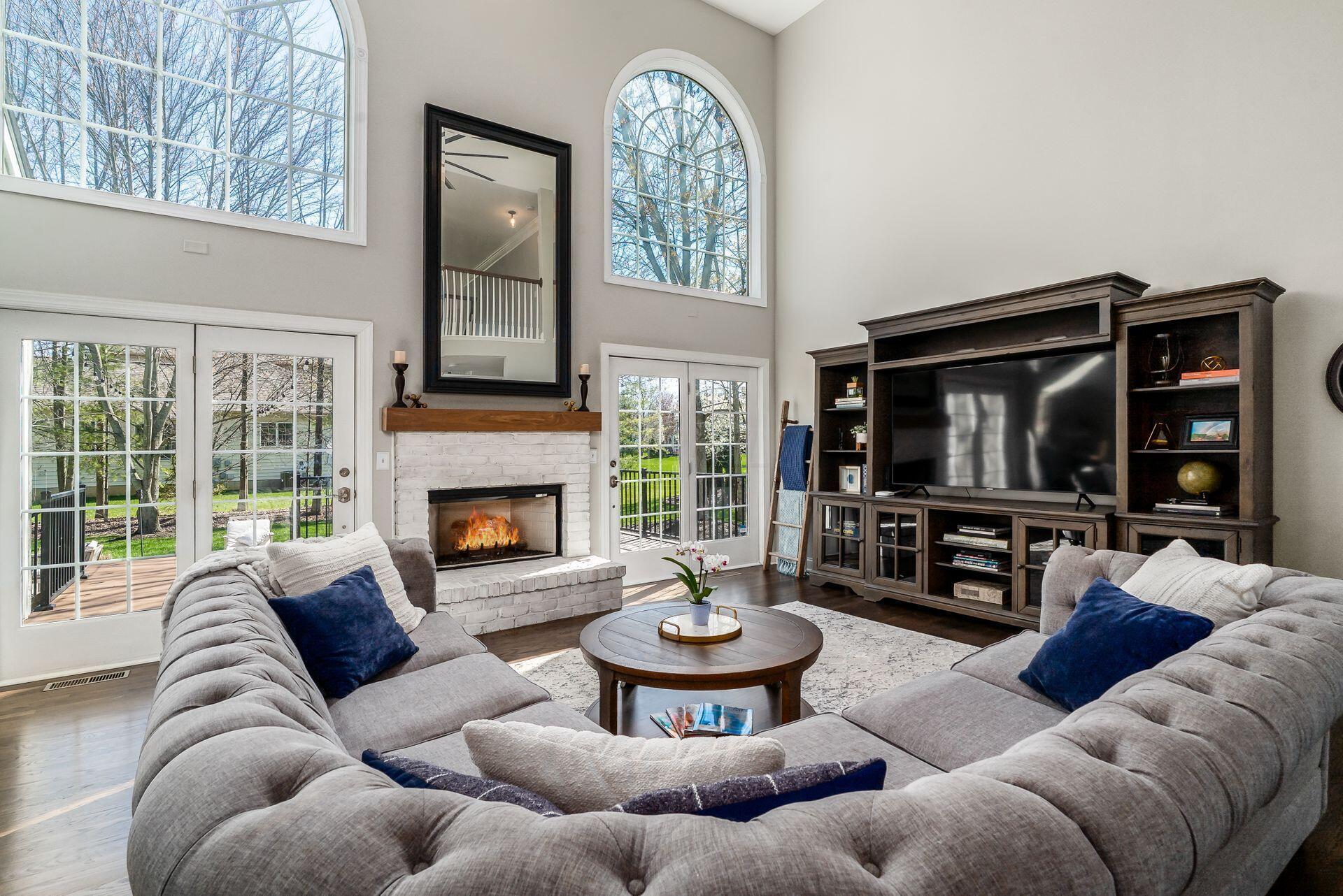 6337 Waterwood Drive, Westerville, Ohio image 8