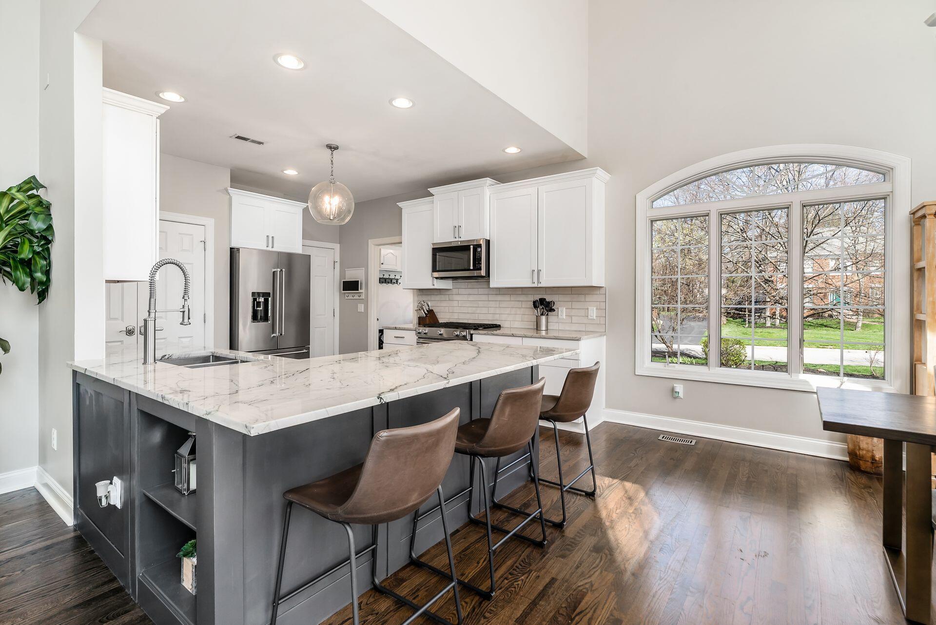 6337 Waterwood Drive, Westerville, Ohio image 18