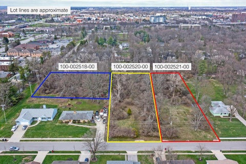 Photo of 136 Highland Avenue, Worthington, OH 43085 (MLS # 226026481)