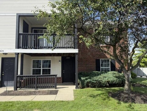 Condo For Sale - 5410 Garden Ridge<br/> Columbus, OH 43228