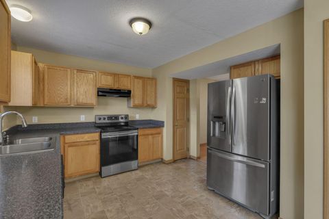 Tiny photo for 746 Bent Oak Drive, Blacklick, OH 43004 (MLS # 225041775)