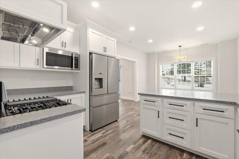 Tiny photo for 332 Wooster Road, Mount Vernon, OH 43050 (MLS # 226001819)