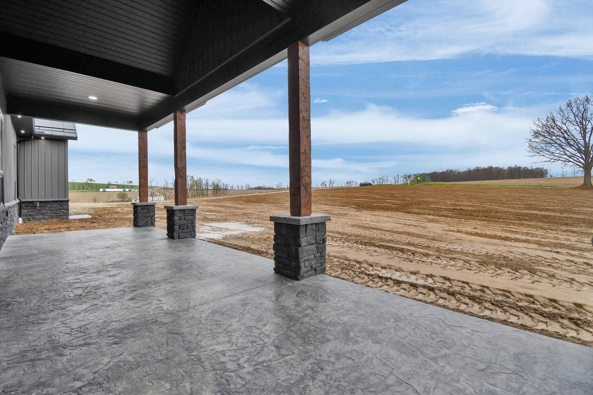 17100 N Liberty Road, Fredericktown, Ohio image 38