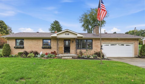 Photo of 570 Tuttle Road, Springfield, OH 45503 (MLS # 226039678)