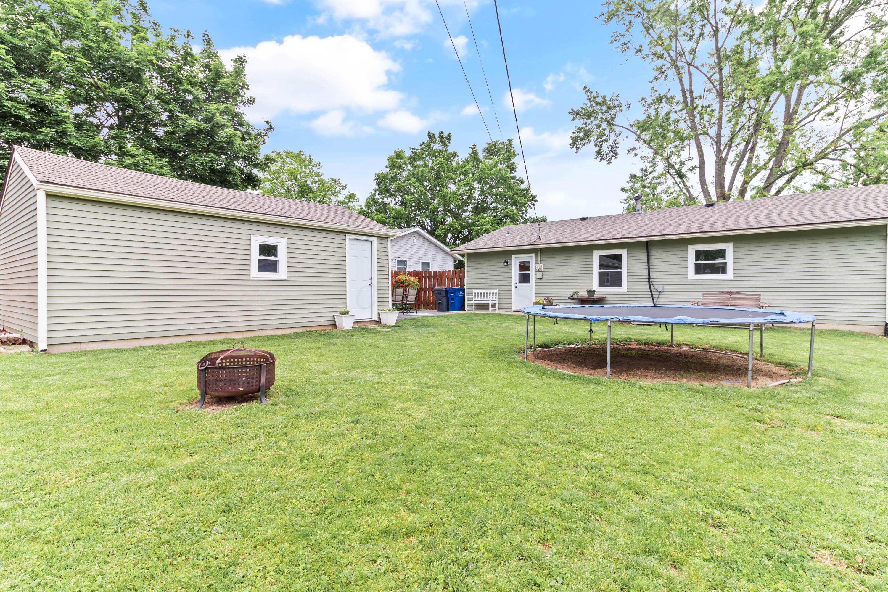 7352 Roshon Avenue, Reynoldsburg, Ohio image 19