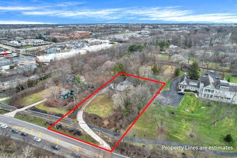 Photo of 6310 Riverside Drive, Dublin, OH 43017 (MLS # 226013516)